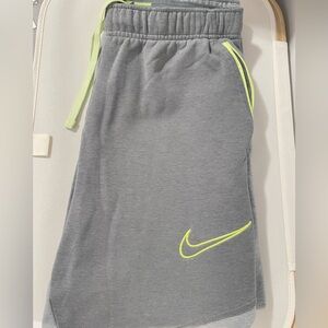 Nike Sweatpants